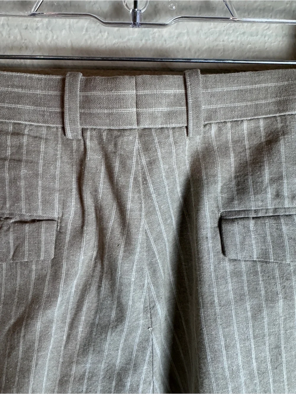Perry Ellis Men’s Linen Classic Fit Beige/White Pinstripe Dress Pants 36/32